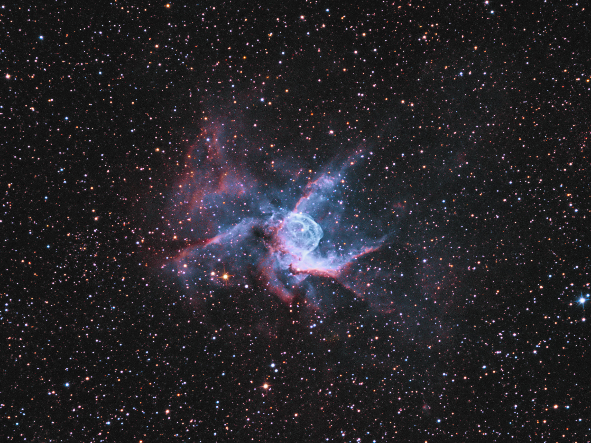NGC 2359 Thor sisakja-köd