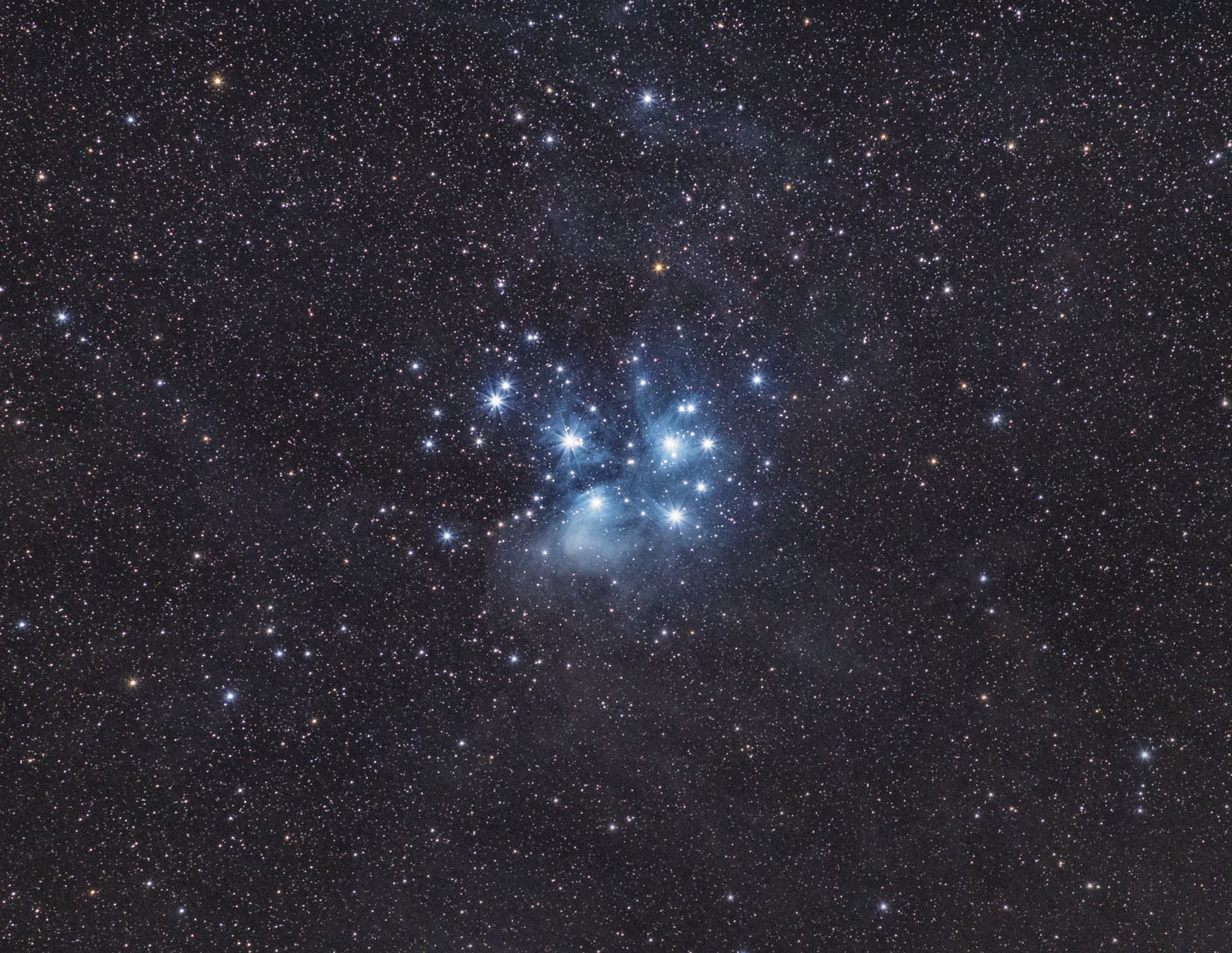Fiastyúk (M45, Pleiades)