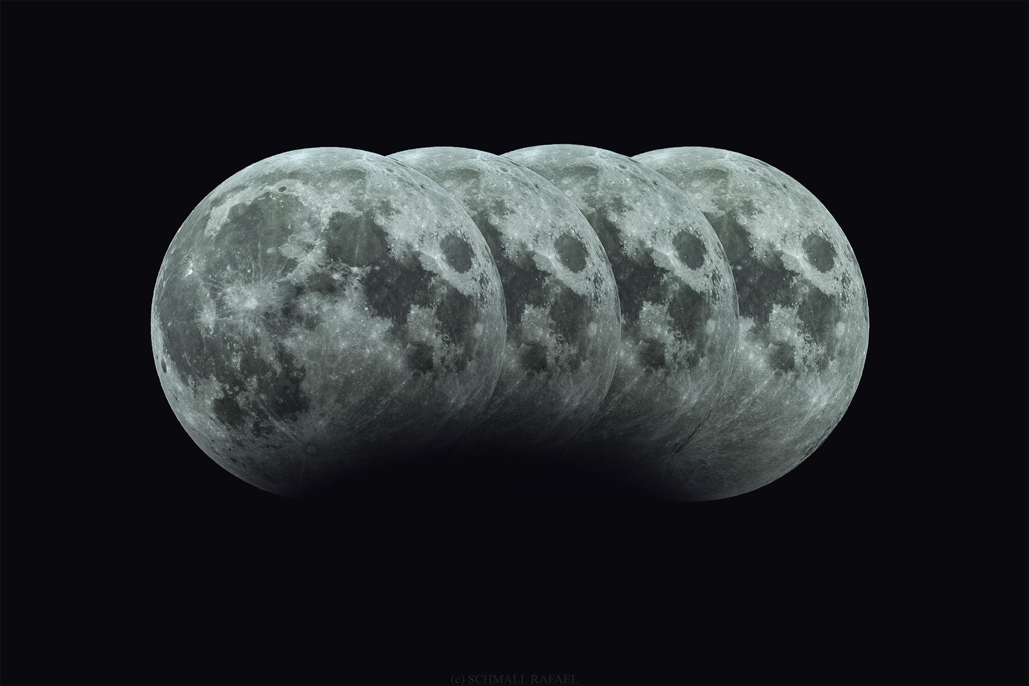 Részleges Holdfogyatkozás - Csorbult Hold