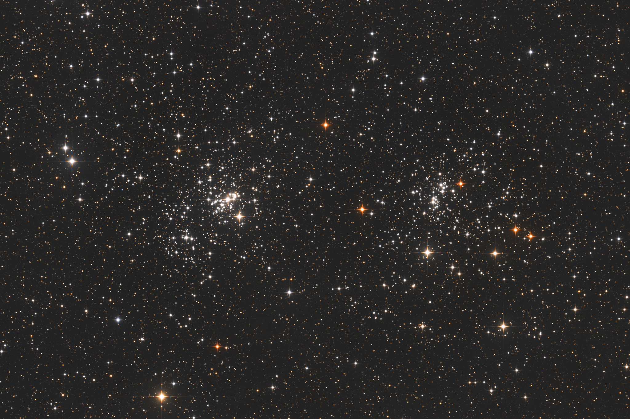 NGC 884 - Elsőfény az R2 csillagdából