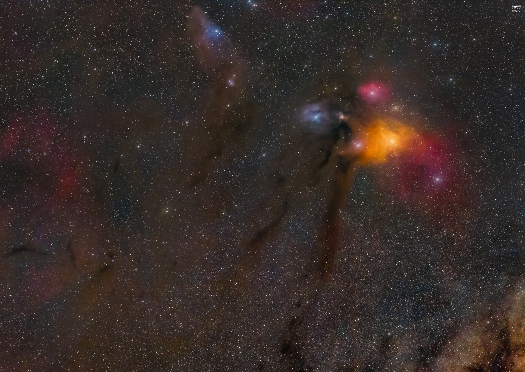 Rho Ophiuchi és az Antares-régió