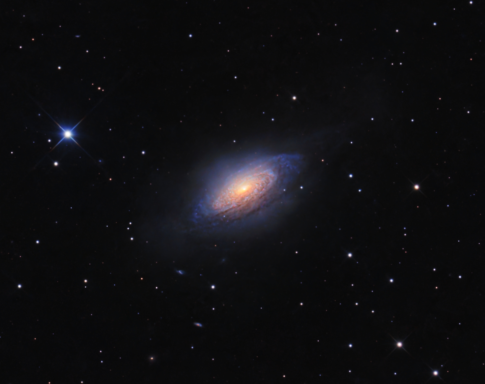 NGC 3521