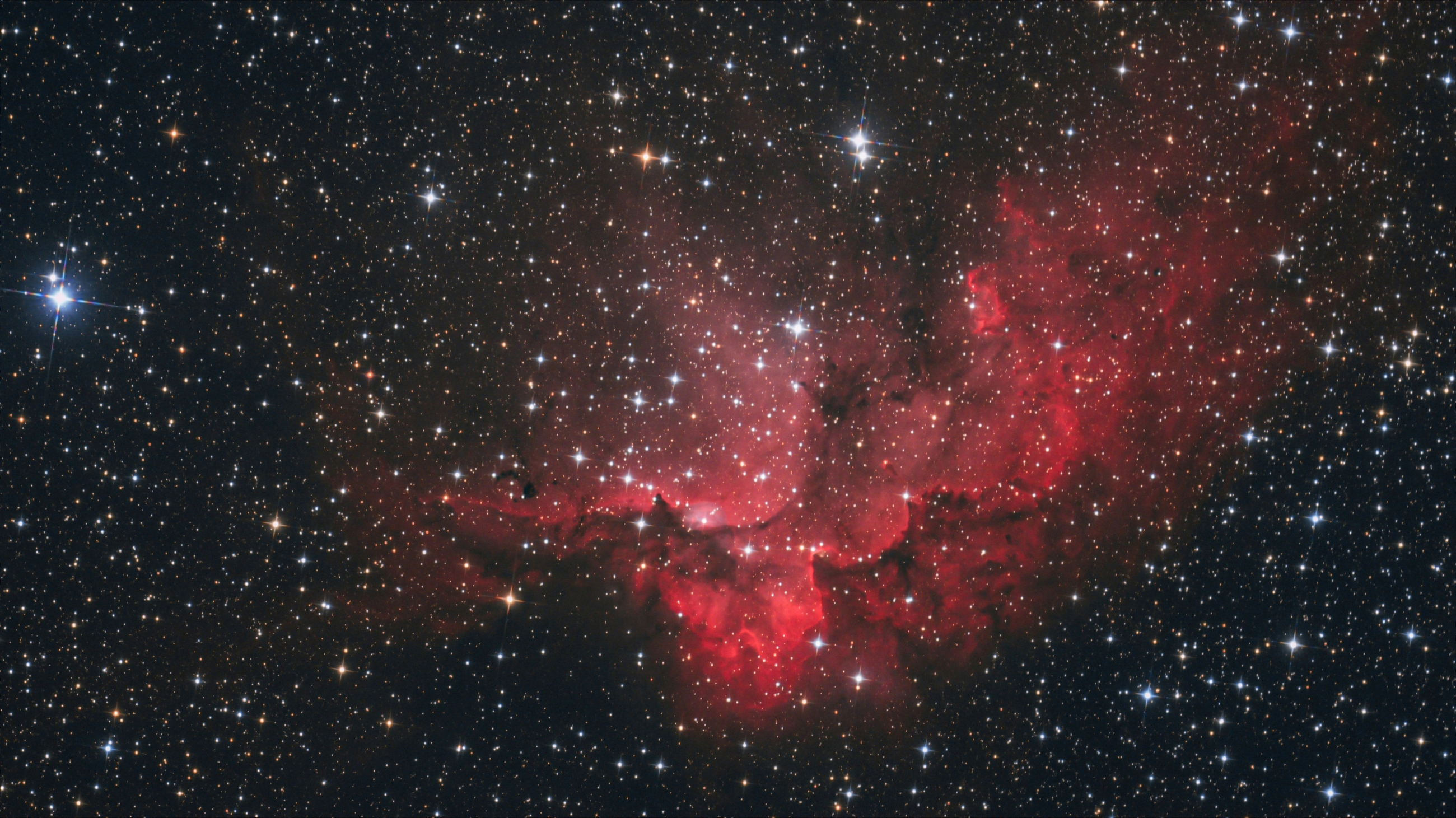  Varázsló-köd  Ngc 7380